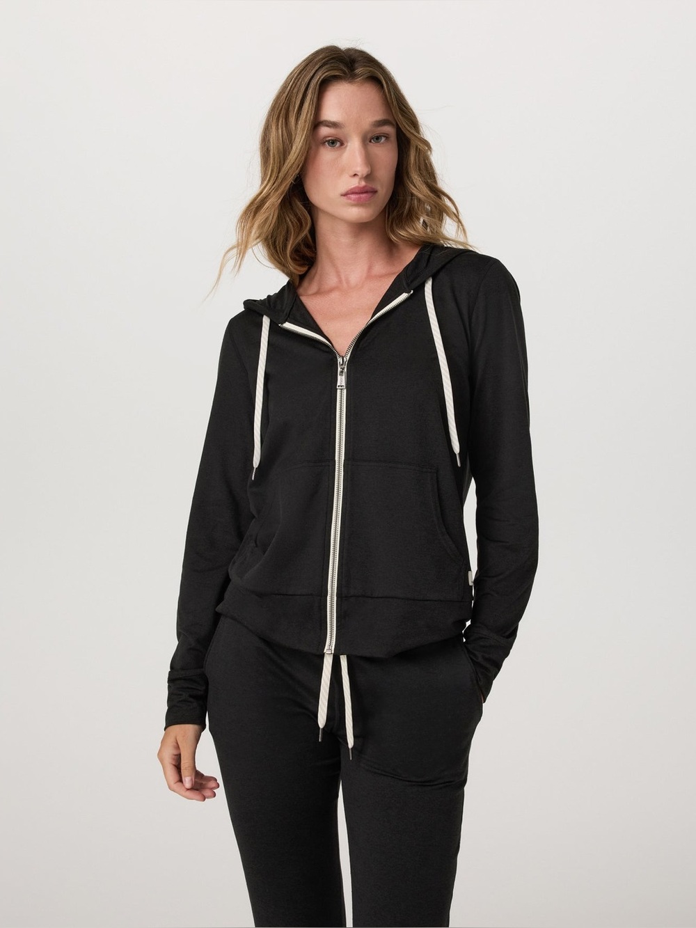 Vuori Halo Performance Hoodie 2.0 Black Heather